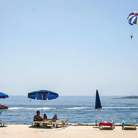 With Sea View I * Brela